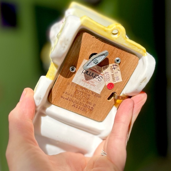 Vintage NWT Kitty Cucumber Music Box K.C. Express Home Decor Accent Art - Picture 9 of 14